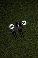 Divot tool